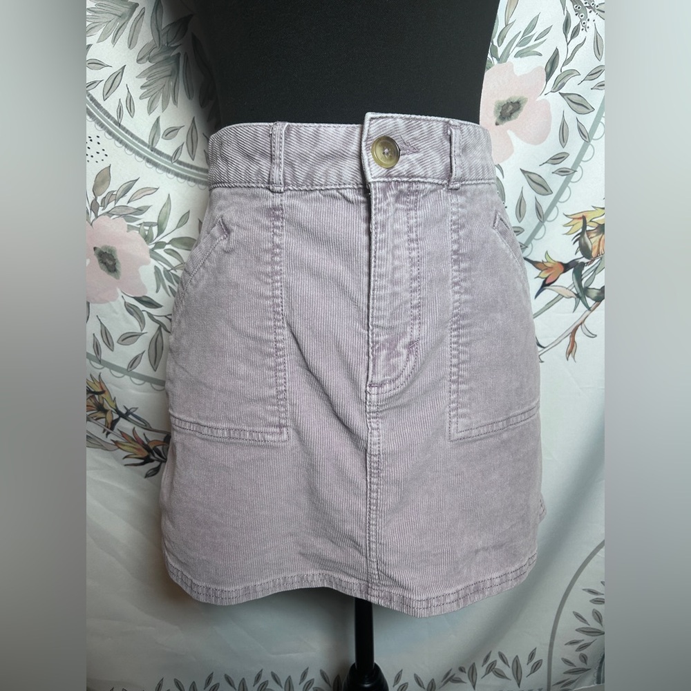 American Eagle Corduroy Mini Skirt Size 4 lilac Super Stretch Y2K Preppy